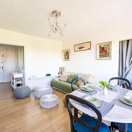 Apartment Appart' La Rochelle, Parking & Terrasse, 4 Pers