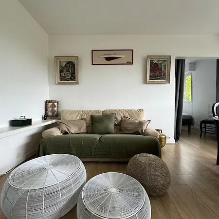 Appart' La Rochelle, Parking & Terrasse, 4 Pers Apartment La Rochelle (Charente-Maritime)